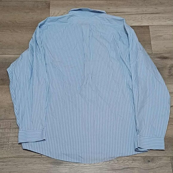 Long Sleeve Wrinkle Free Clothing Men's XL Button-down collar Eddie Bauer - Picture 2 of 4